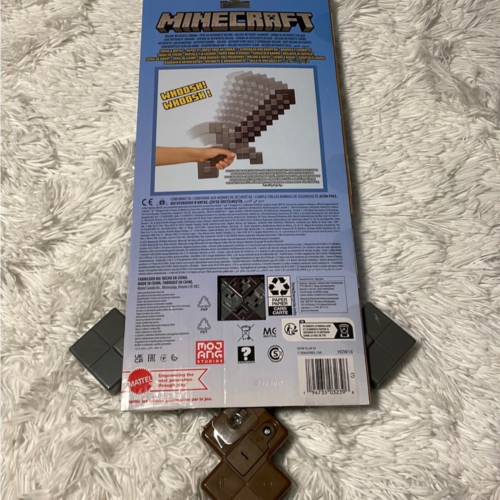 New Minecraft deluxe sword & Fusion Figure Hex BUNDLE SET - Picture 5 of 7